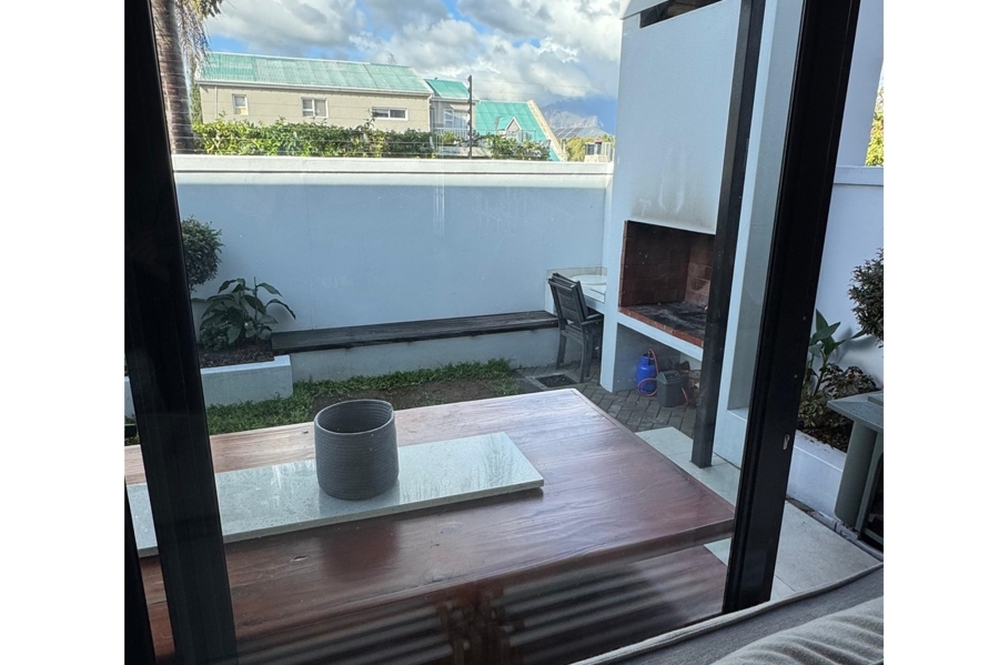 To Let 2 Bedroom Property for Rent in Groenvlei Western Cape
